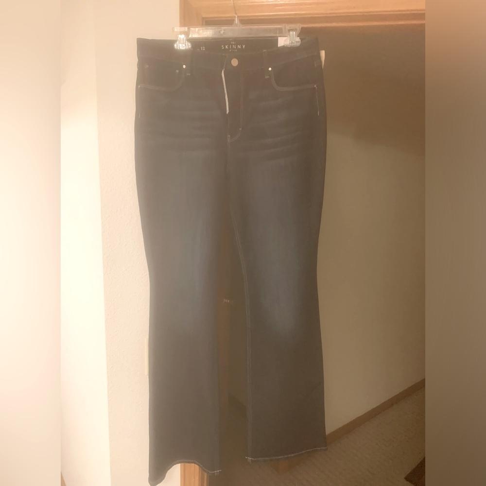 White House black market dark jeans 12 regular